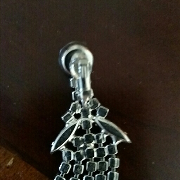 Diamond Chandler Earrings Vintage I - Picture 3 of 3